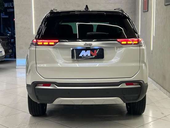 JEEP-COMMANDER-2024