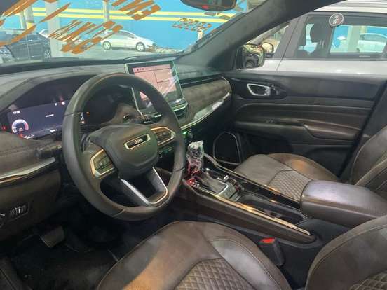JEEP-COMMANDER-2022