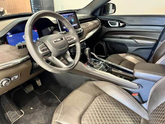 JEEP-COMMANDER-2.0 TD380 TURBO DIESEL OVERLAND AT9 JEEP-COMMANDER-2024