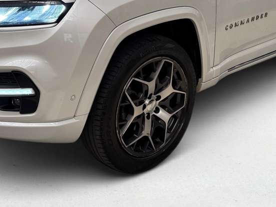 JEEP-COMMANDER-2021