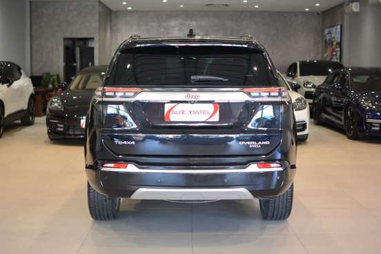 JEEP-COMMANDER-2022