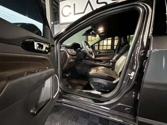 JEEP-COMMANDER-2.0 TD380 TURBO DIESEL OVERLAND AT9 JEEP-COMMANDER-2022