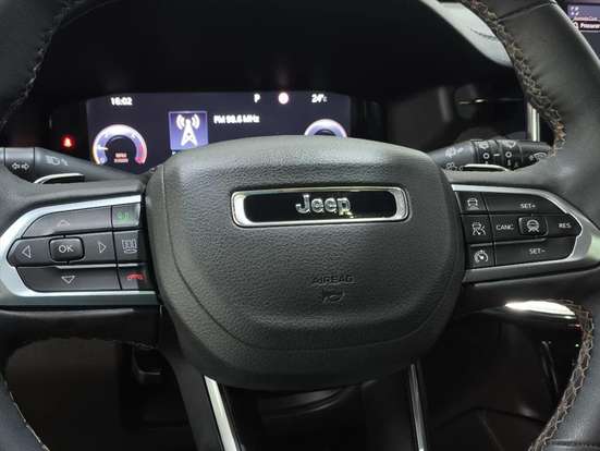 JEEP-COMMANDER-2.0 TD380 TURBO DIESEL OVERLAND AT9 JEEP-COMMANDER-2024