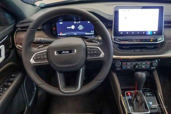 JEEP-COMMANDER-2026