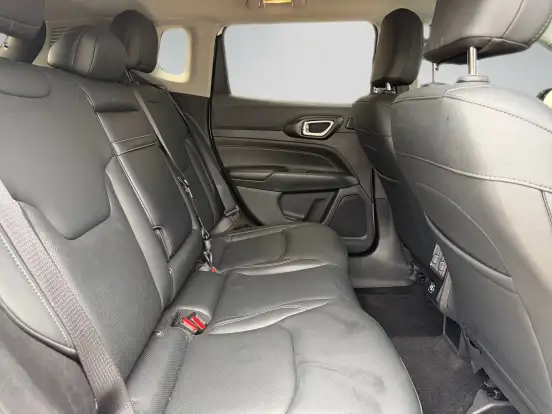 JEEP-COMPASS-2024
