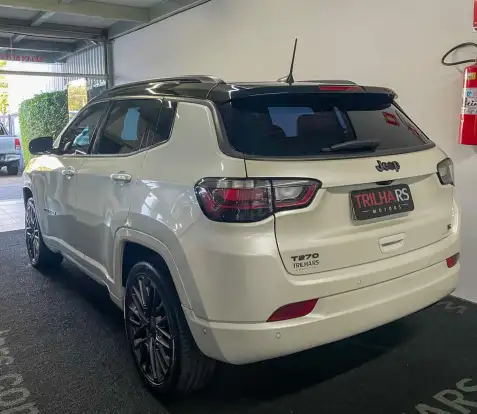 JEEP-COMPASS-2023