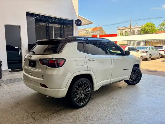 JEEP-COMPASS-2023