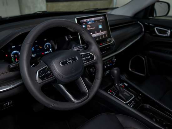 JEEP-COMPASS-1.3 T270 TURBO FLEX LIMITED AT6 JEEP-COMPASS-2025