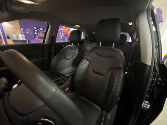 JEEP-COMPASS-1.3 T270 TURBO FLEX LONGITUDE AT6 JEEP-COMPASS-2025