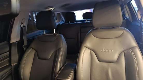 JEEP-COMPASS-2024