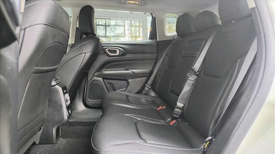 JEEP-COMPASS-2025