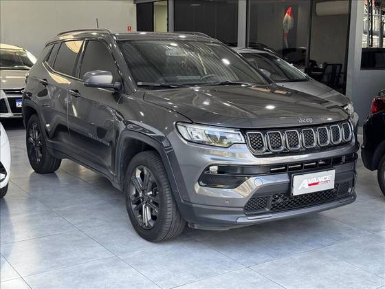 JEEP COMPASS 1.3 T270 TURBO FLEX LONGITUDE AT6