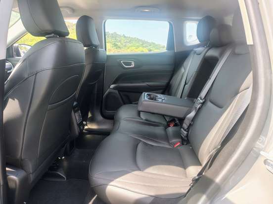 JEEP-COMPASS-2026