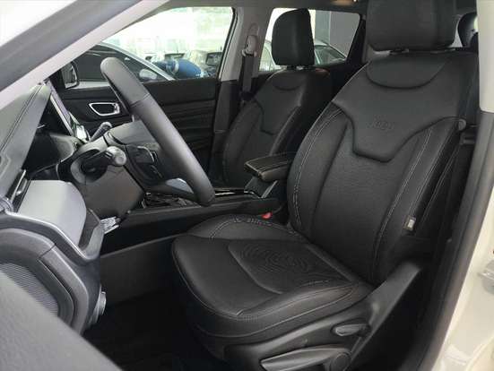 JEEP-COMPASS-1.3 T270 TURBO FLEX LONGITUDE AT6 JEEP-COMPASS-2025