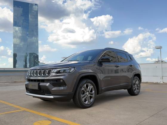 JEEP COMPASS 1.3 T270 TURBO FLEX LONGITUDE AT6