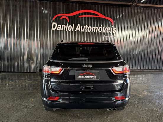 JEEP-COMPASS-2024