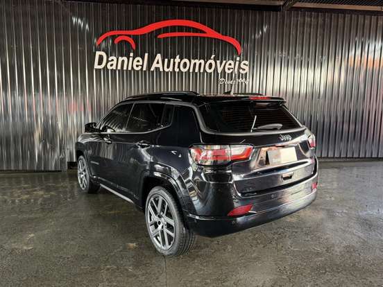 JEEP-COMPASS-2024