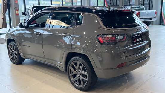JEEP-COMPASS-2024