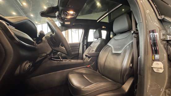 JEEP-COMPASS-2024