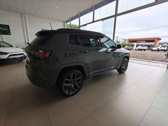 JEEP-COMPASS-2024