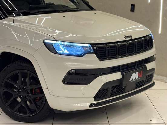 JEEP-COMPASS-2024