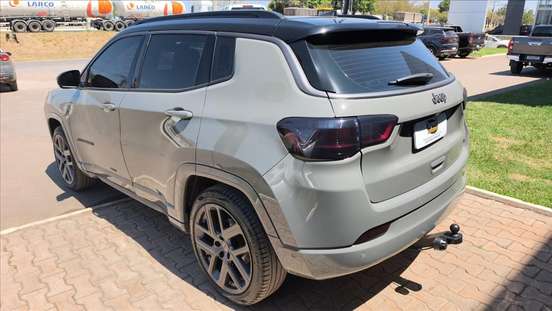 JEEP-COMPASS-2024
