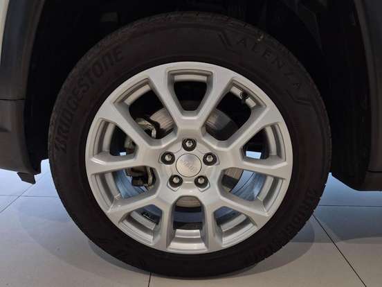 JEEP-COMPASS-1.3 T270 TURBO FLEX SPORT AT6 JEEP-COMPASS-2024