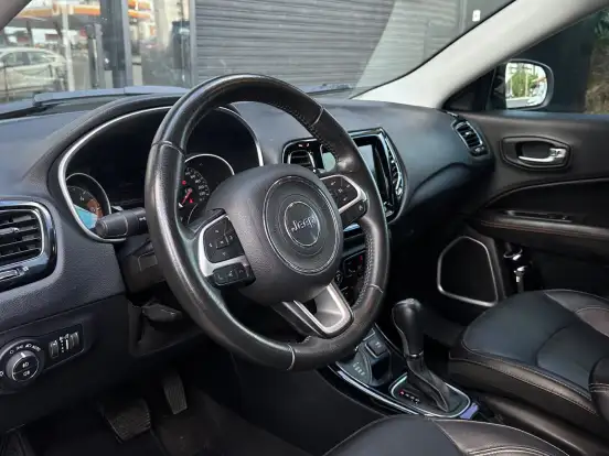 JEEP-COMPASS-2.0 16V DIESEL LIMITED 4X4 AUTOMÁTICO JEEP-COMPASS-2019