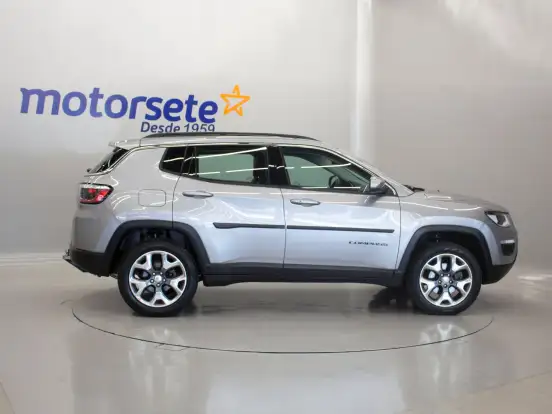 JEEP-COMPASS-2.0 16V DIESEL LONGITUDE 4X4 AUTOMÁTICO JEEP-COMPASS-2019