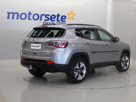 JEEP-COMPASS-2.0 16V DIESEL LONGITUDE 4X4 AUTOMÁTICO JEEP-COMPASS-2019