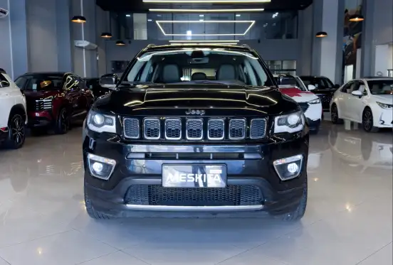 JEEP-COMPASS-2.0 16V FLEX LIMITED AUTOMÁTICO JEEP-COMPASS-2020