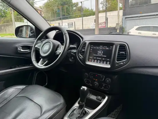 JEEP-COMPASS-2.0 16V FLEX LONGITUDE AUTOMÁTICO JEEP-COMPASS-2018