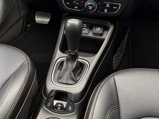 JEEP-COMPASS-2020