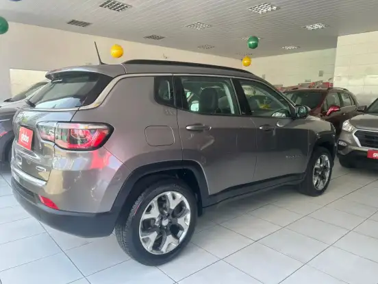 JEEP-COMPASS-2.0 16V FLEX LONGITUDE AUTOMÁTICO JEEP-COMPASS-2018