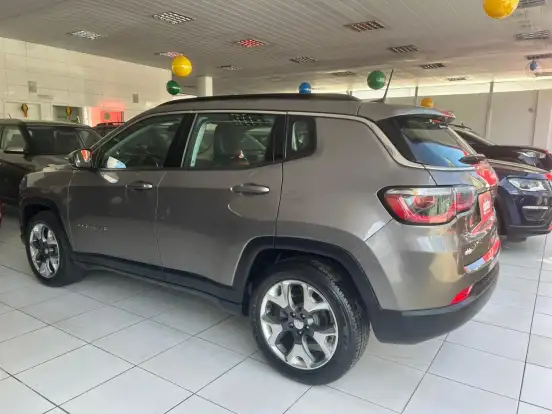 JEEP-COMPASS-2.0 16V FLEX LONGITUDE AUTOMÁTICO JEEP-COMPASS-2018