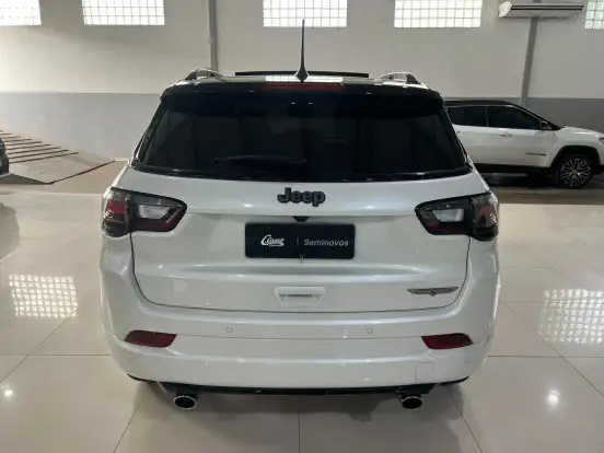 JEEP-COMPASS-2024