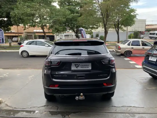 JEEP-COMPASS-2022