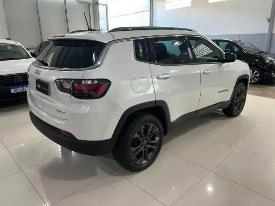 JEEP-COMPASS-2023
