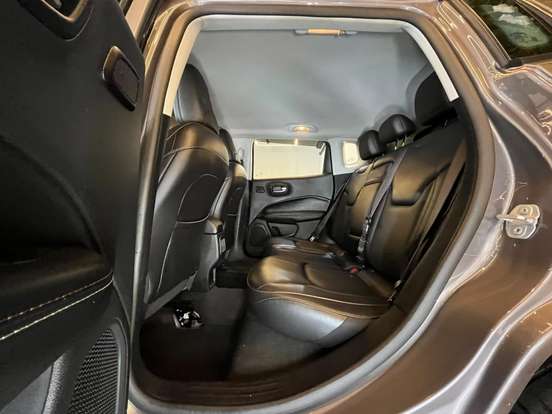 JEEP-COMPASS-2.0 16V DIESEL LONGITUDE 4X4 AUTOMÁTICO JEEP-COMPASS-2018