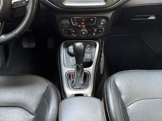 JEEP-COMPASS-2.0 16V DIESEL LONGITUDE 4X4 AUTOMÁTICO JEEP-COMPASS-2019