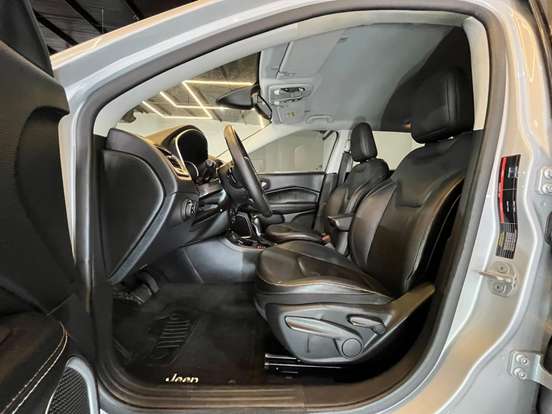 JEEP-COMPASS-2017
