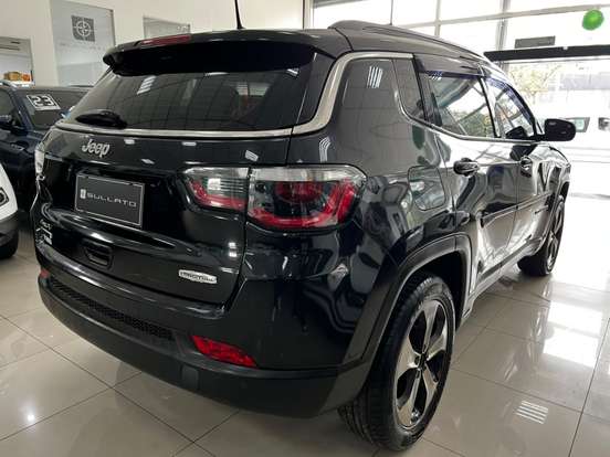 JEEP-COMPASS-2.0 16V DIESEL LONGITUDE 4X4 AUTOMÁTICO JEEP-COMPASS-2018