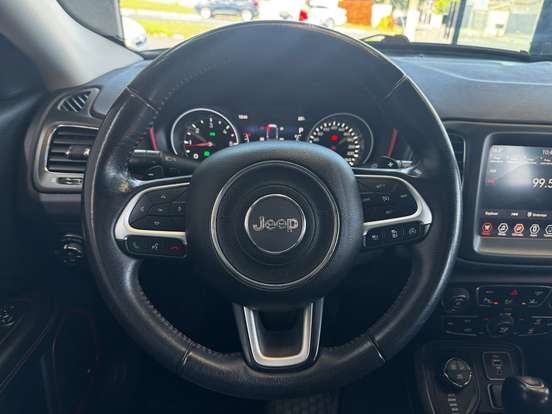 JEEP-COMPASS-2.0 16V DIESEL TRAILHAWK 4X4 AUTOMÁTICO JEEP-COMPASS-2021