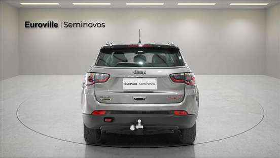 JEEP-COMPASS-2021