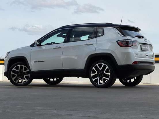 JEEP-COMPASS-2.0 16V FLEX LIMITED AUTOMÁTICO JEEP-COMPASS-2021