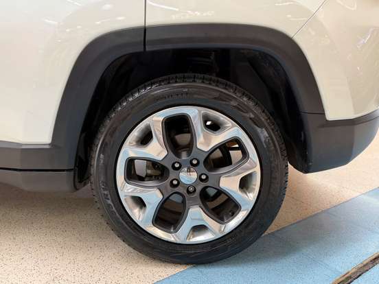 JEEP-COMPASS-2.0 16V FLEX LIMITED AUTOMÁTICO JEEP-COMPASS-2017