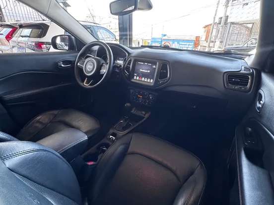 JEEP-COMPASS-2.0 16V FLEX LONGITUDE AUTOMÁTICO JEEP-COMPASS-2018