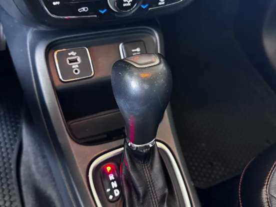 JEEP-COMPASS-2.0 16V FLEX LONGITUDE AUTOMÁTICO JEEP-COMPASS-2018