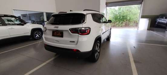 JEEP-COMPASS-2018