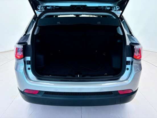 JEEP-COMPASS-2.0 16V FLEX LONGITUDE AUTOMÁTICO JEEP-COMPASS-2021